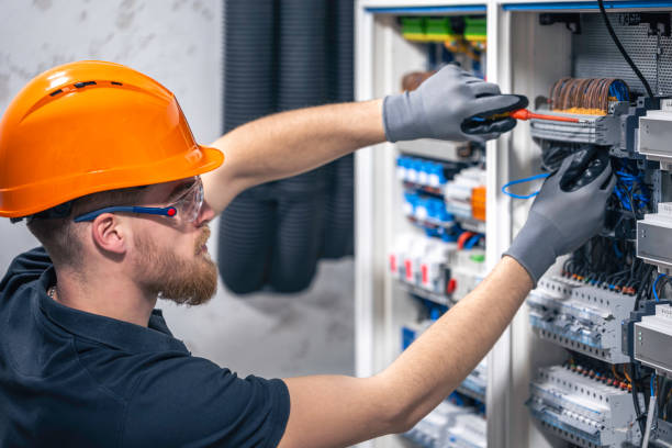 Best Local Electrician Companies  in Laconia, NH